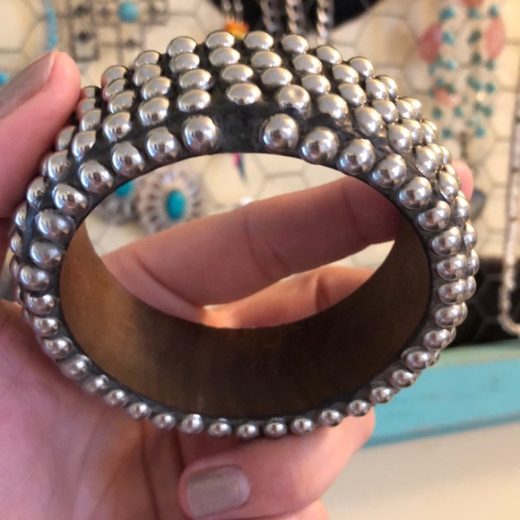 Bracelet - Picture 3 of 3